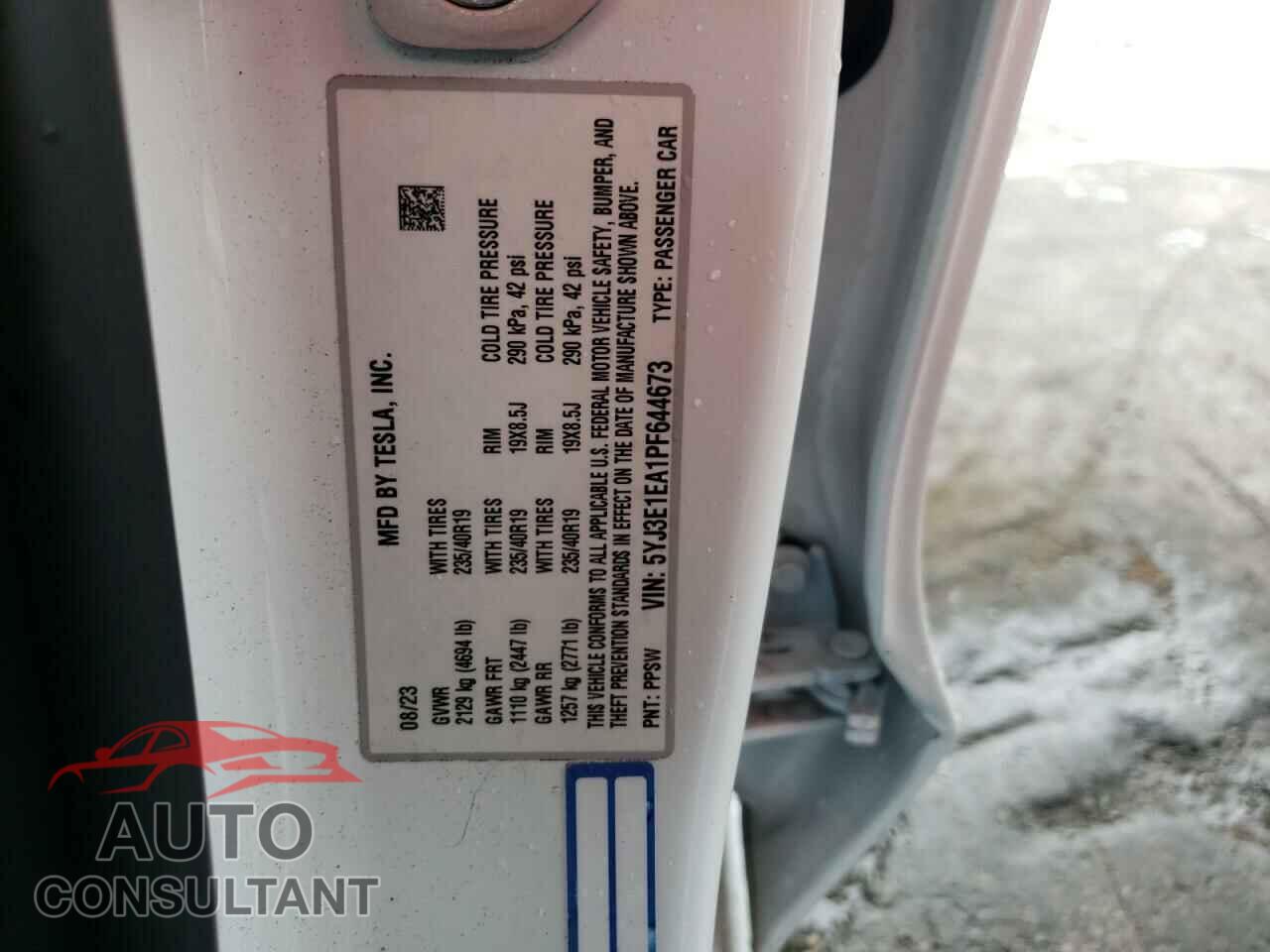 TESLA MODEL 3 2023 - 5YJ3E1EA1PF644673