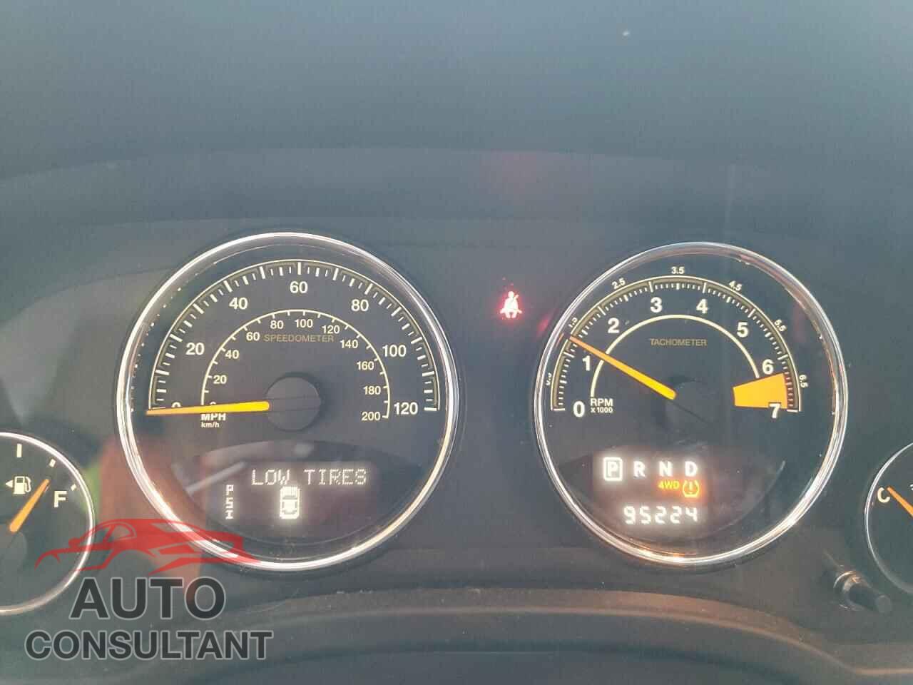 JEEP COMPASS 2014 - 1C4NJDCB2ED705079