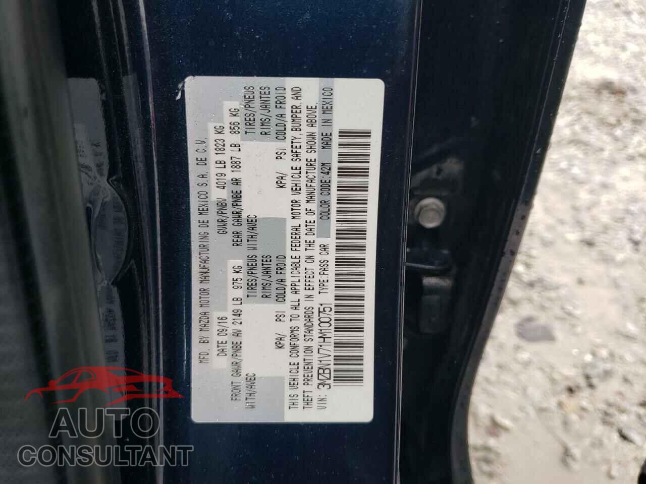MAZDA 3 2017 - 3MZBN1V71HM100751