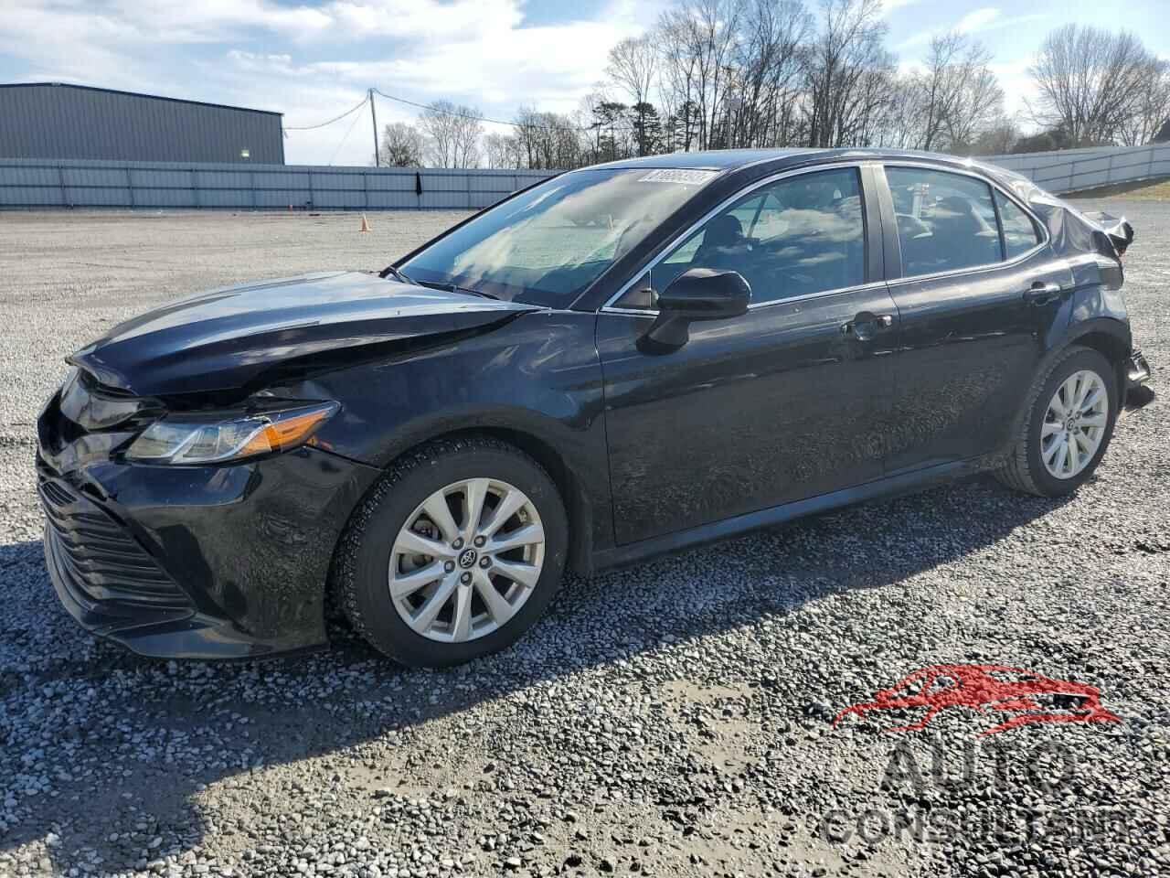 TOYOTA CAMRY 2018 - 4T1B11HK3JU555113