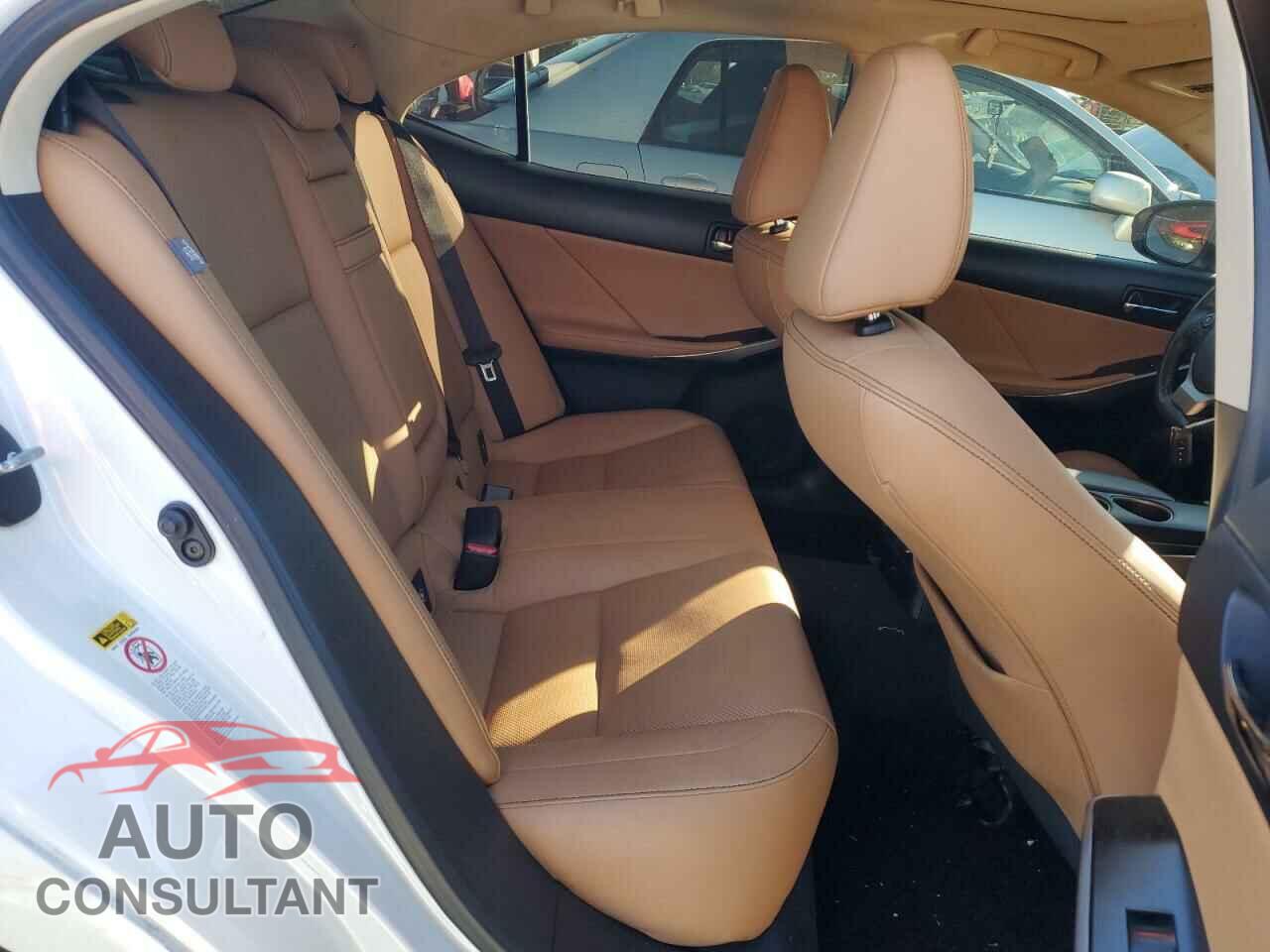 LEXUS IS 2014 - JTHBF1D22E5036631