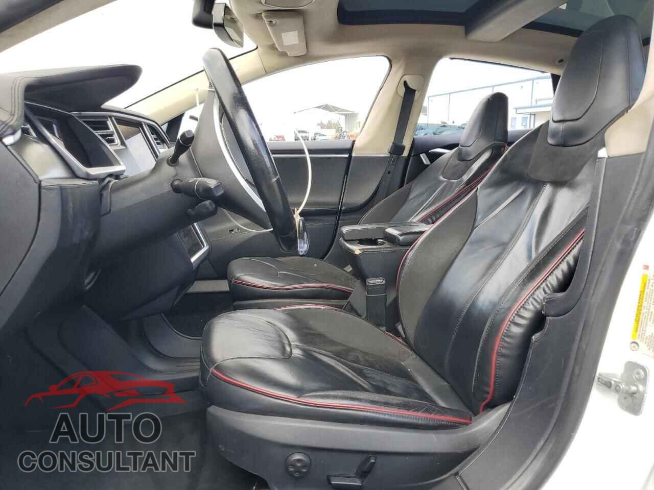 TESLA MODEL S 2013 - 5YJSA1DP6DFP10837