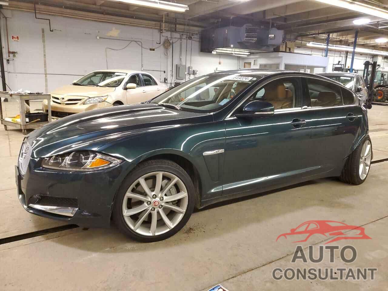 JAGUAR XF 2015 - SAJWJ0FF3F8U72630