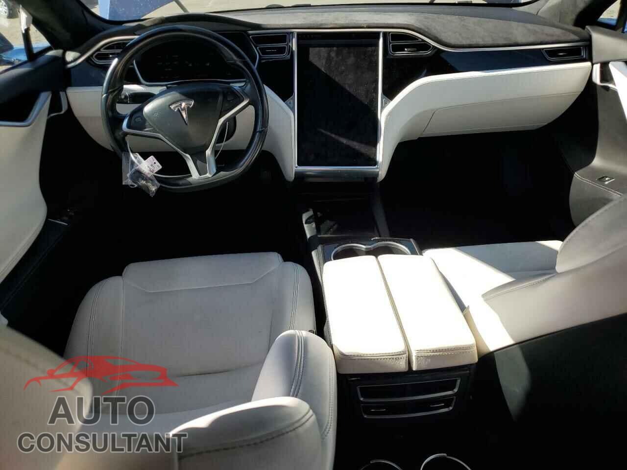 TESLA MODEL S 2017 - 5YJSA1E18HF199678