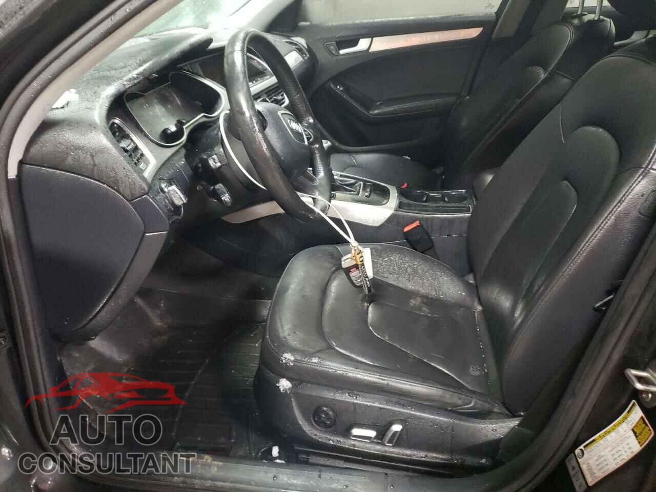 AUDI A4 2013 - WAUDFAFL2DN031425