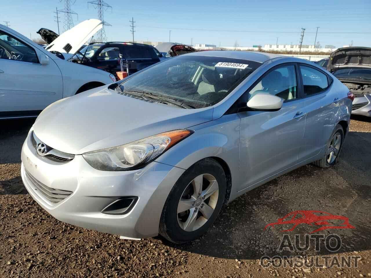 HYUNDAI ELANTRA 2013 - 5NPDH4AE3DH383081