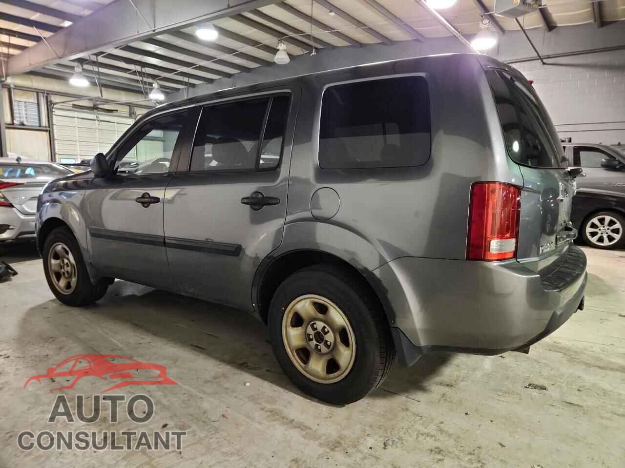 HONDA PILOT 2011 - 5FNYF4H23BB103755