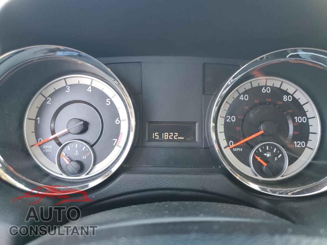 DODGE CARAVAN 2013 - 2C4RDGBG7DR710023
