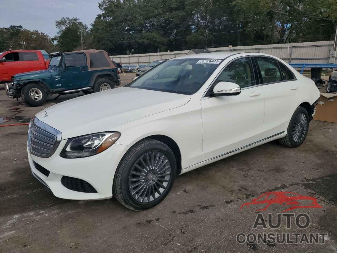 MERCEDES-BENZ C-CLASS 2015 - 55SWF4KB7FU006045