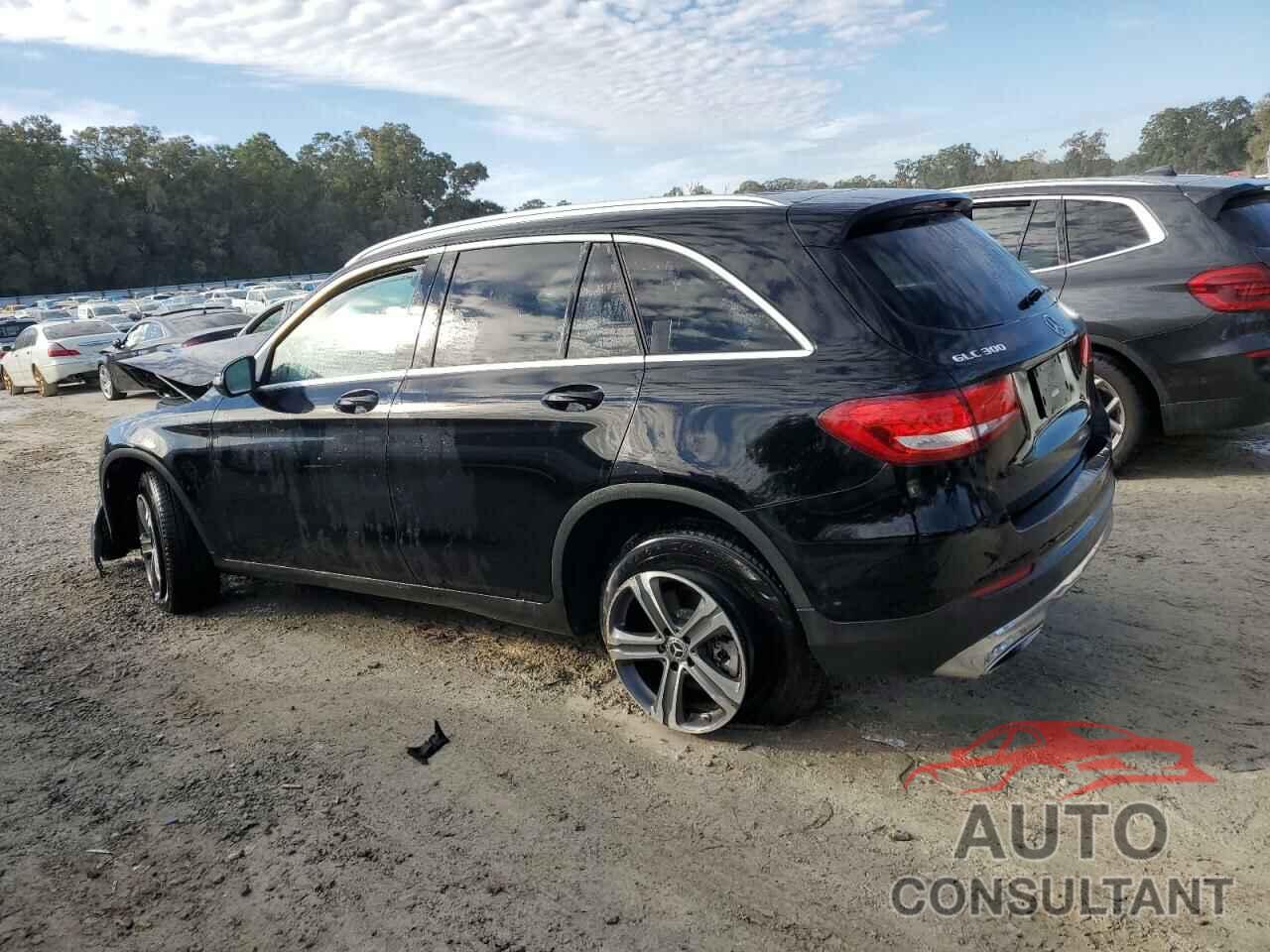 MERCEDES-BENZ GLC-CLASS 2018 - WDC0G4KBXJV068516