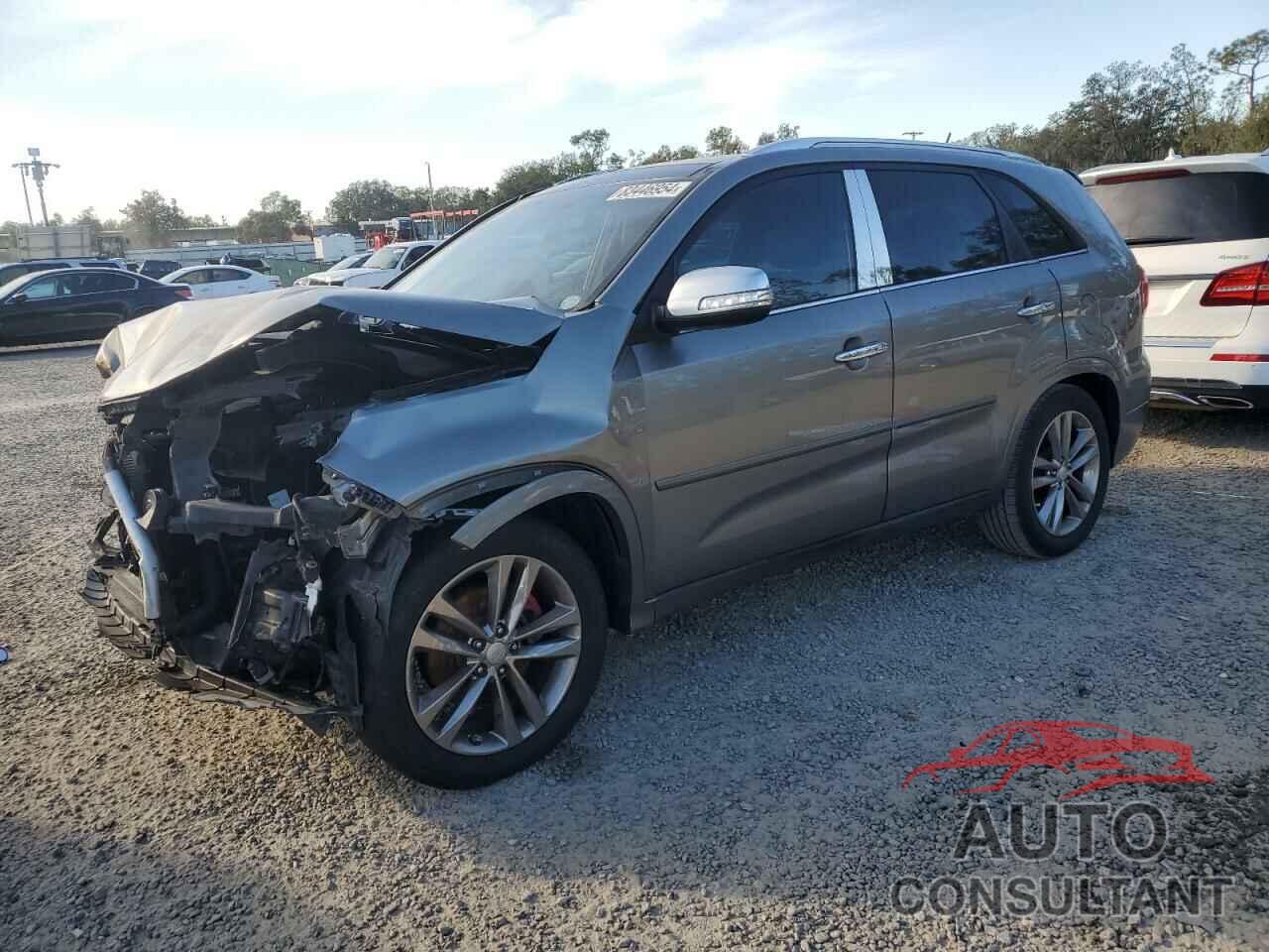 KIA SORENTO 2014 - 5XYKW4A71EG448906