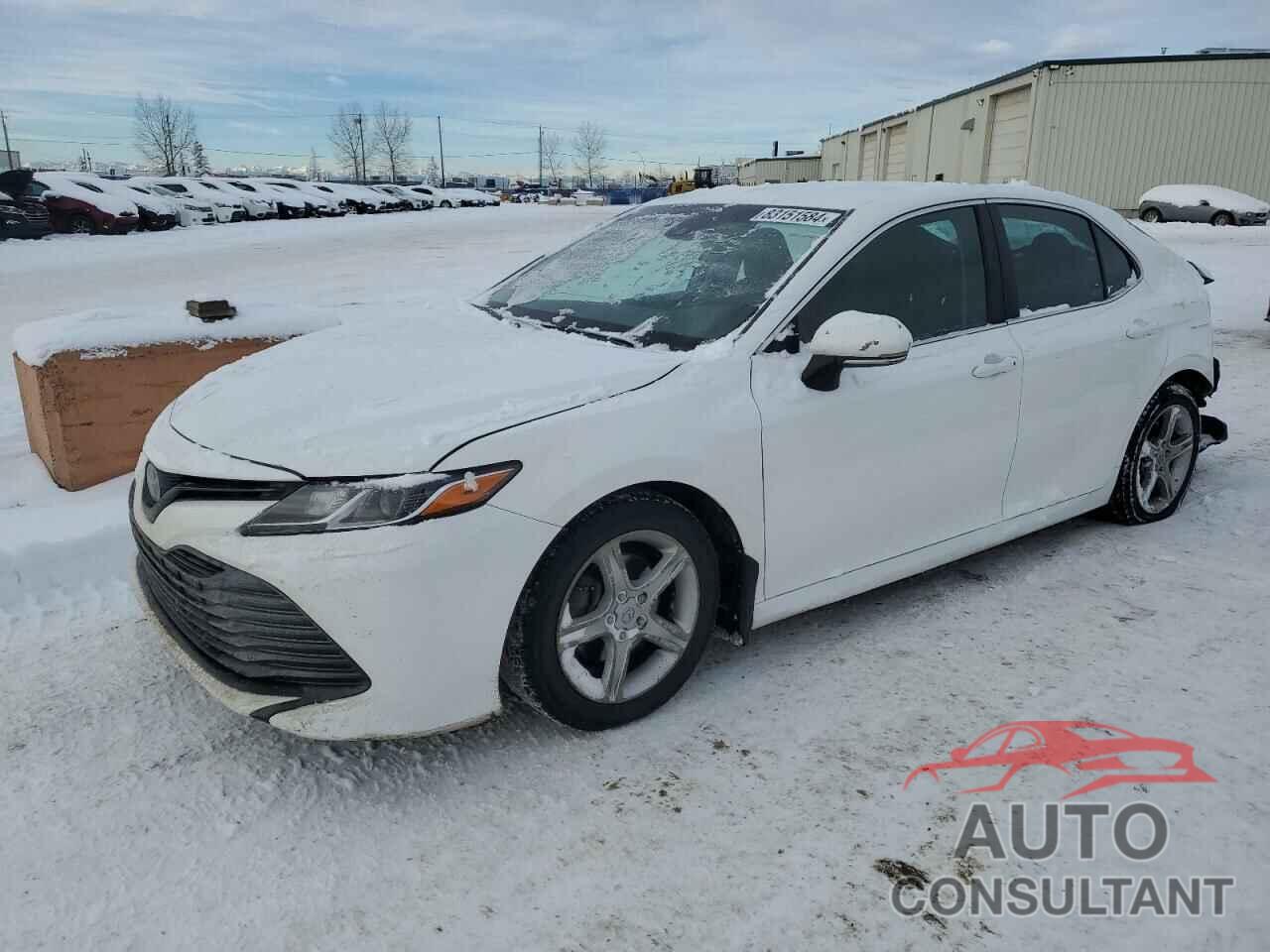 TOYOTA CAMRY 2018 - 4T1B11HK3JU109396