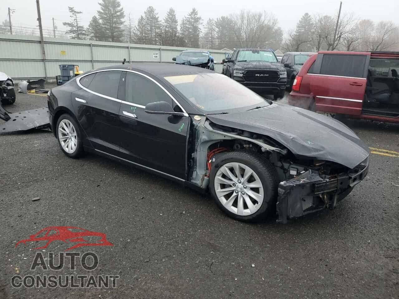 TESLA MODEL S 2017 - 5YJSA1E27HF204782
