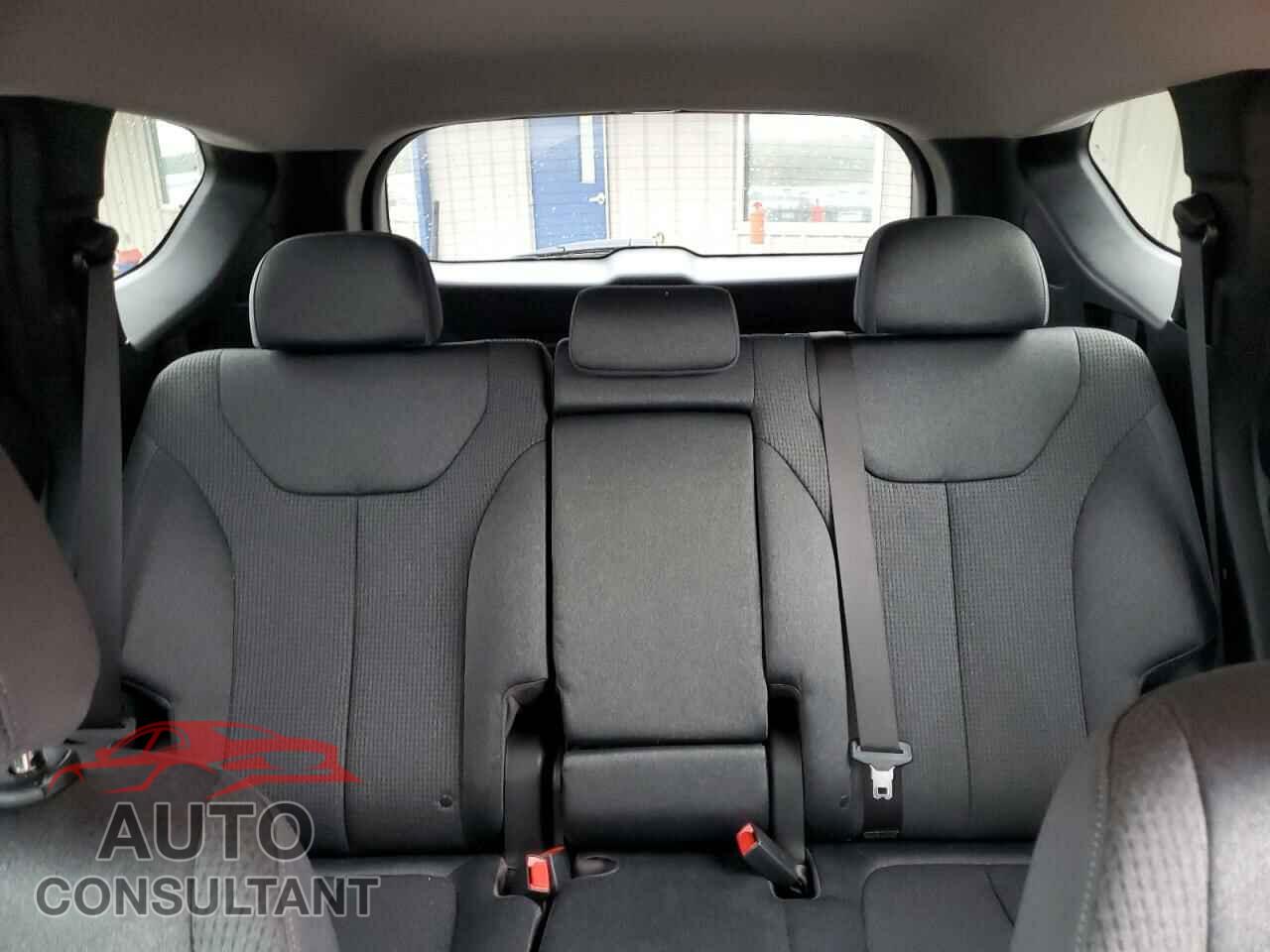 HYUNDAI SANTA FE 2023 - 5NMS14AJ7PH512191
