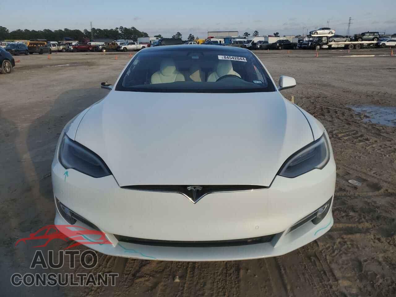 TESLA MODEL S 2017 - 5YJSA1E17HF221458
