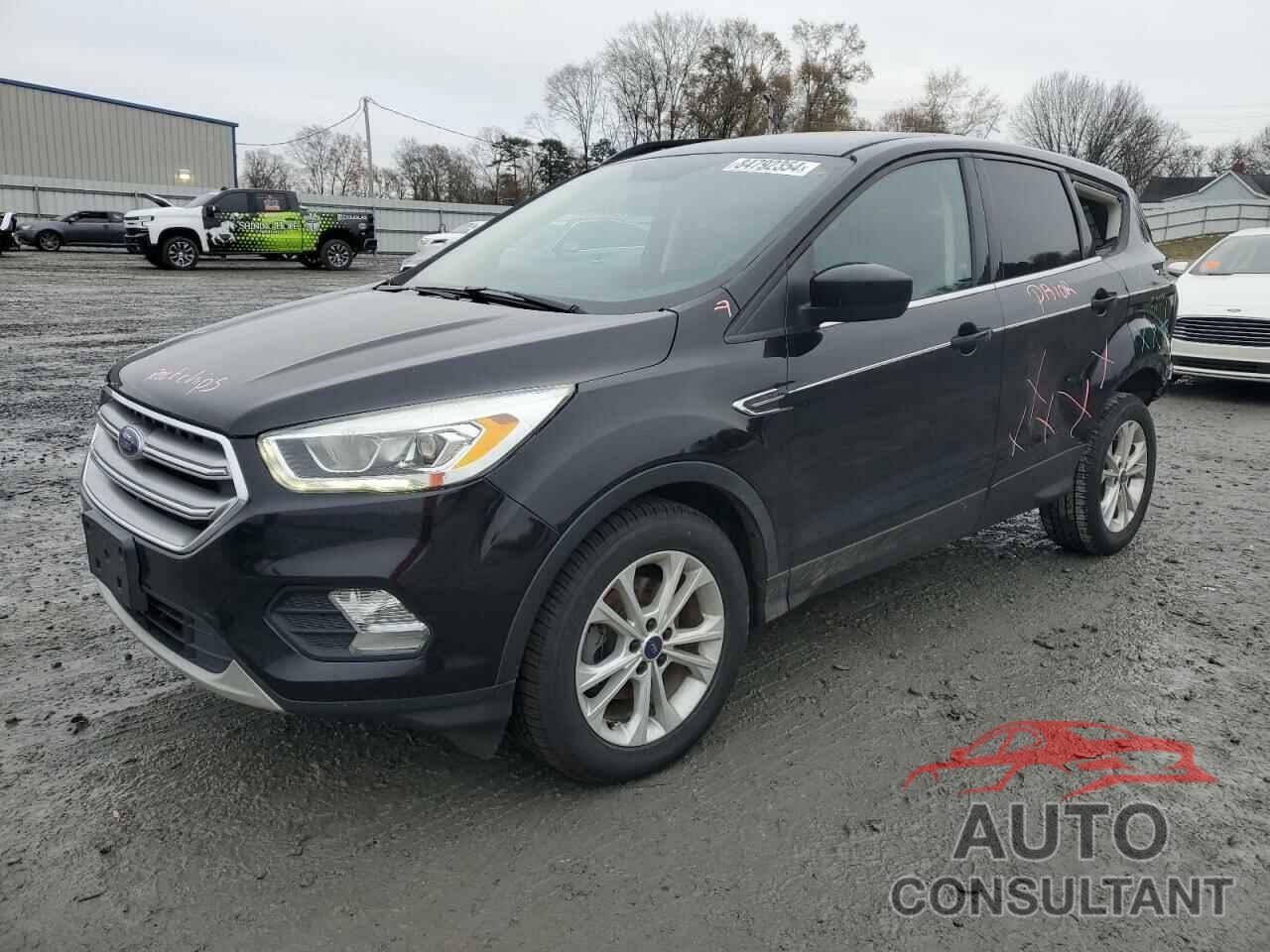 FORD ESCAPE 2017 - 1FMCU0GDXHUC75014