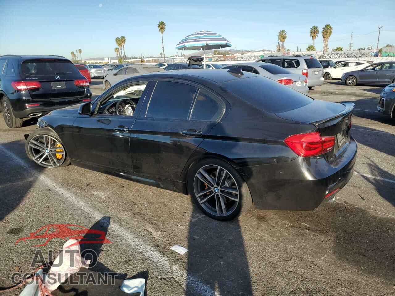 BMW 3 SERIES 2018 - WBA8B3G53JNV01059