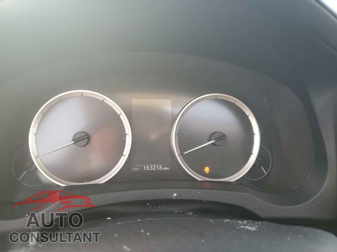 LEXUS IS 2014 - JTHBF1D22E5010613