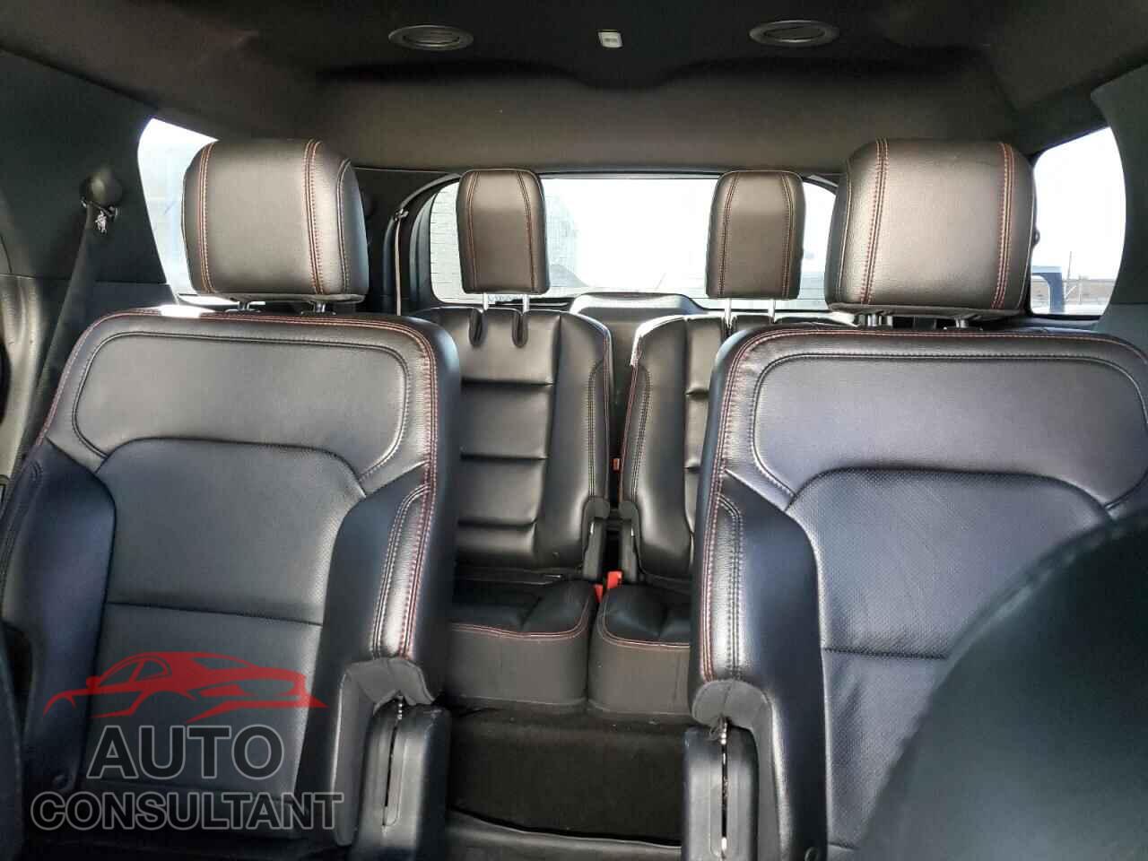 FORD EXPLORER 2018 - 1FM5K8GT5JGB65335