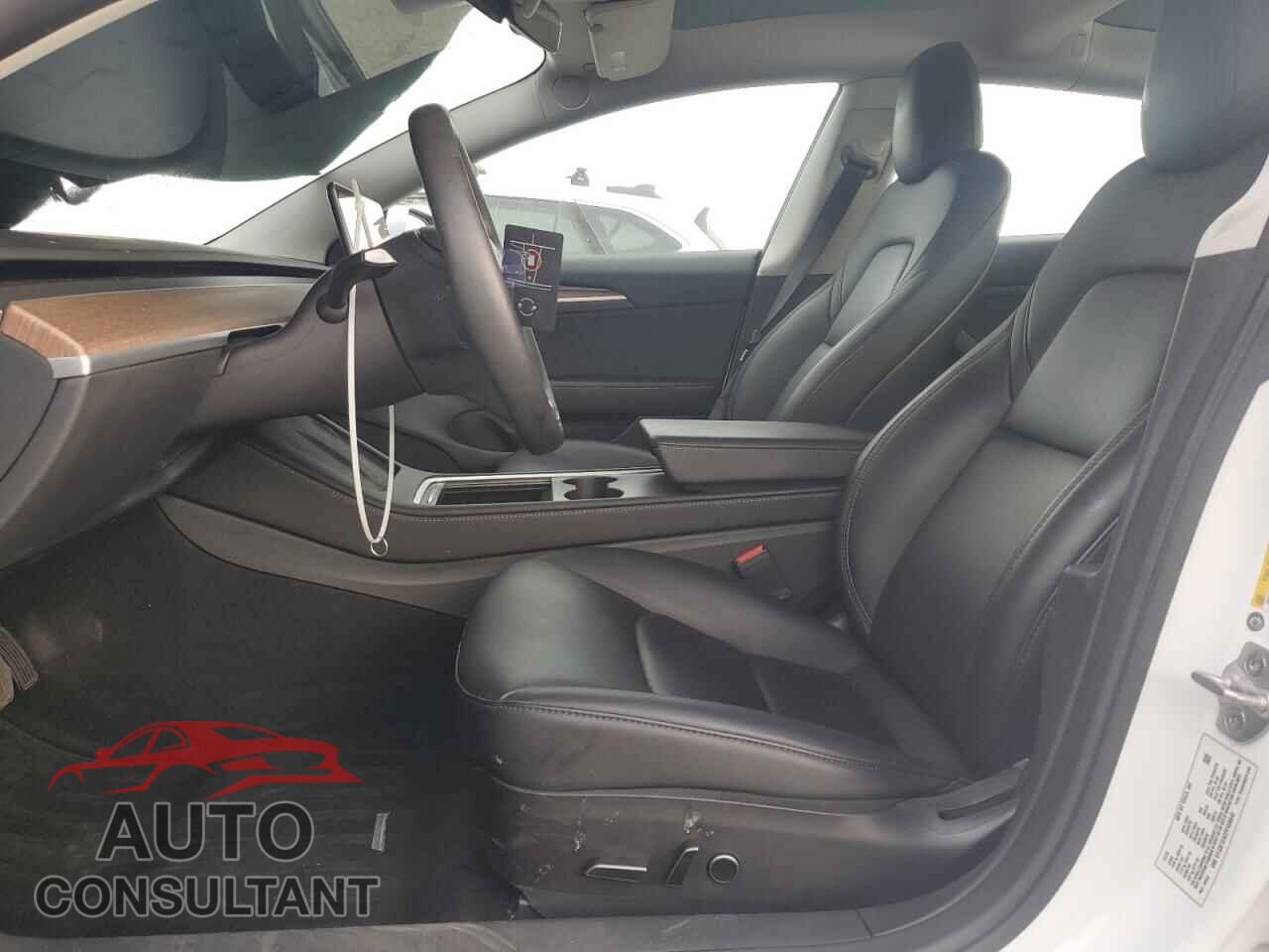 TESLA MODEL 3 2023 - 5YJ3E1EA2PF456843