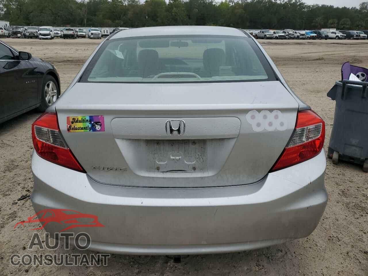 HONDA CIVIC 2012 - 19XFB2F56CE028237