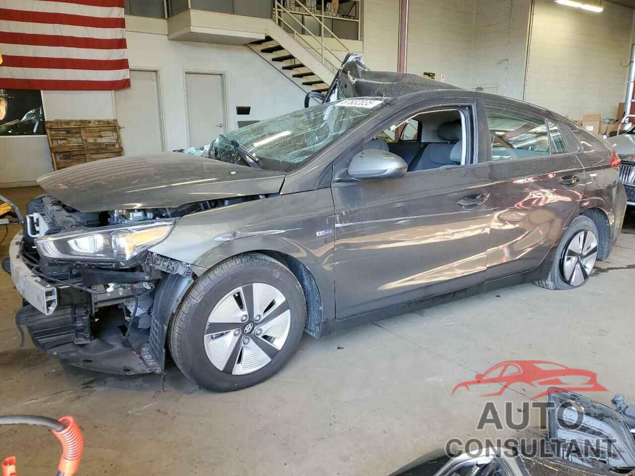 HYUNDAI IONIQ 2020 - KMHC65LC9LU232331