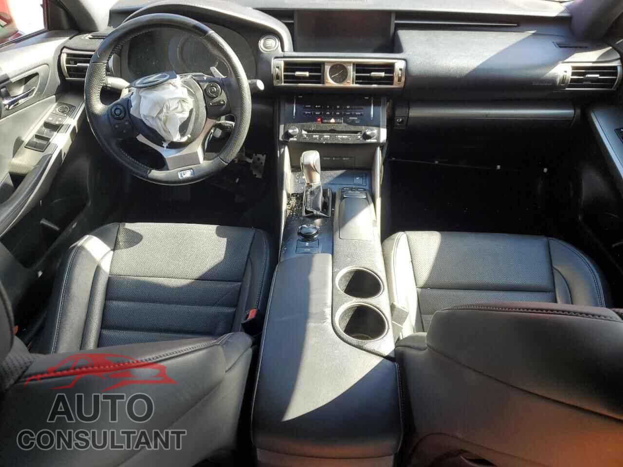 LEXUS IS 2014 - JTHCF1D26E5007203