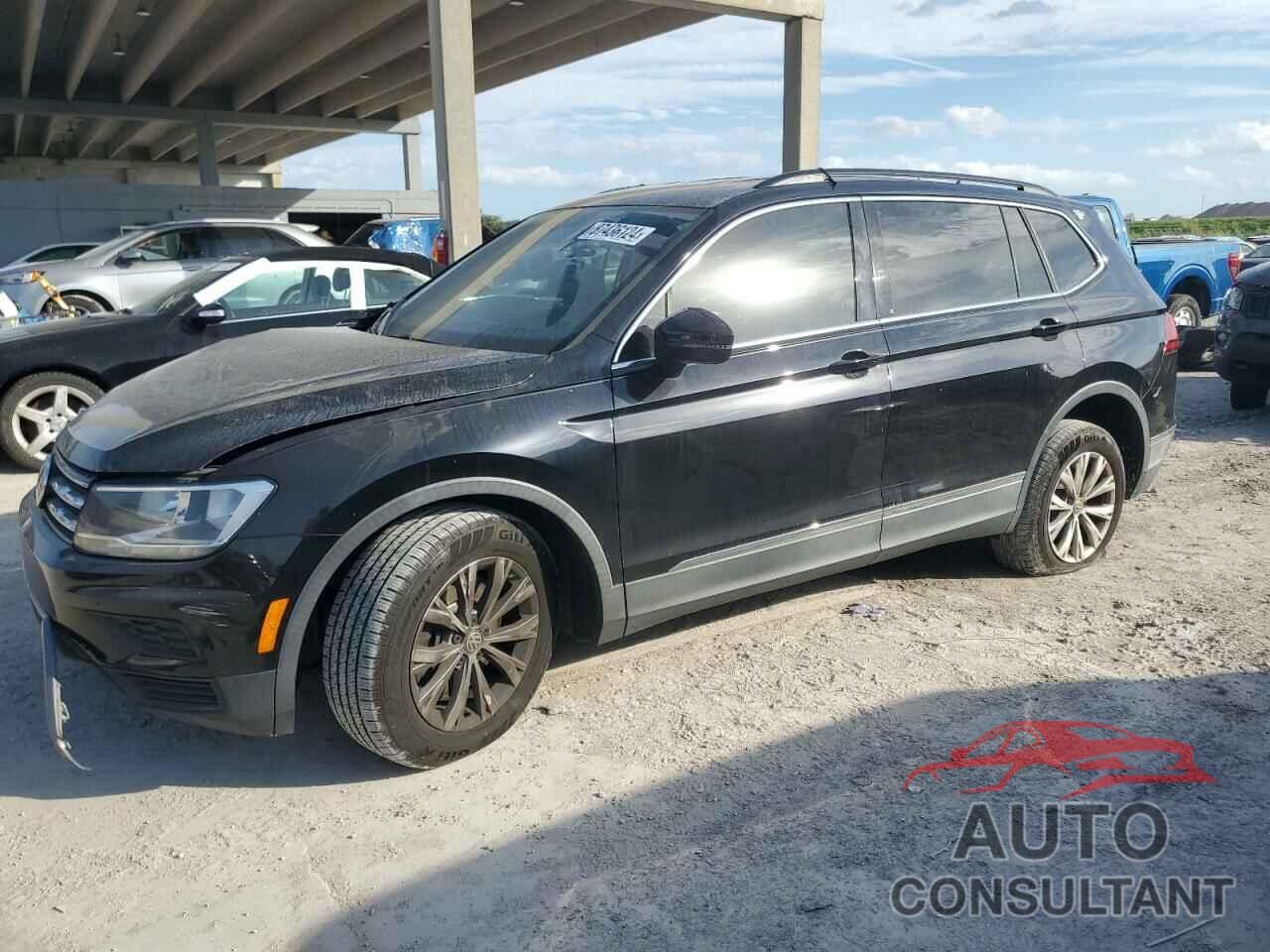 VOLKSWAGEN TIGUAN 2018 - 3VV3B7AX8JM055355