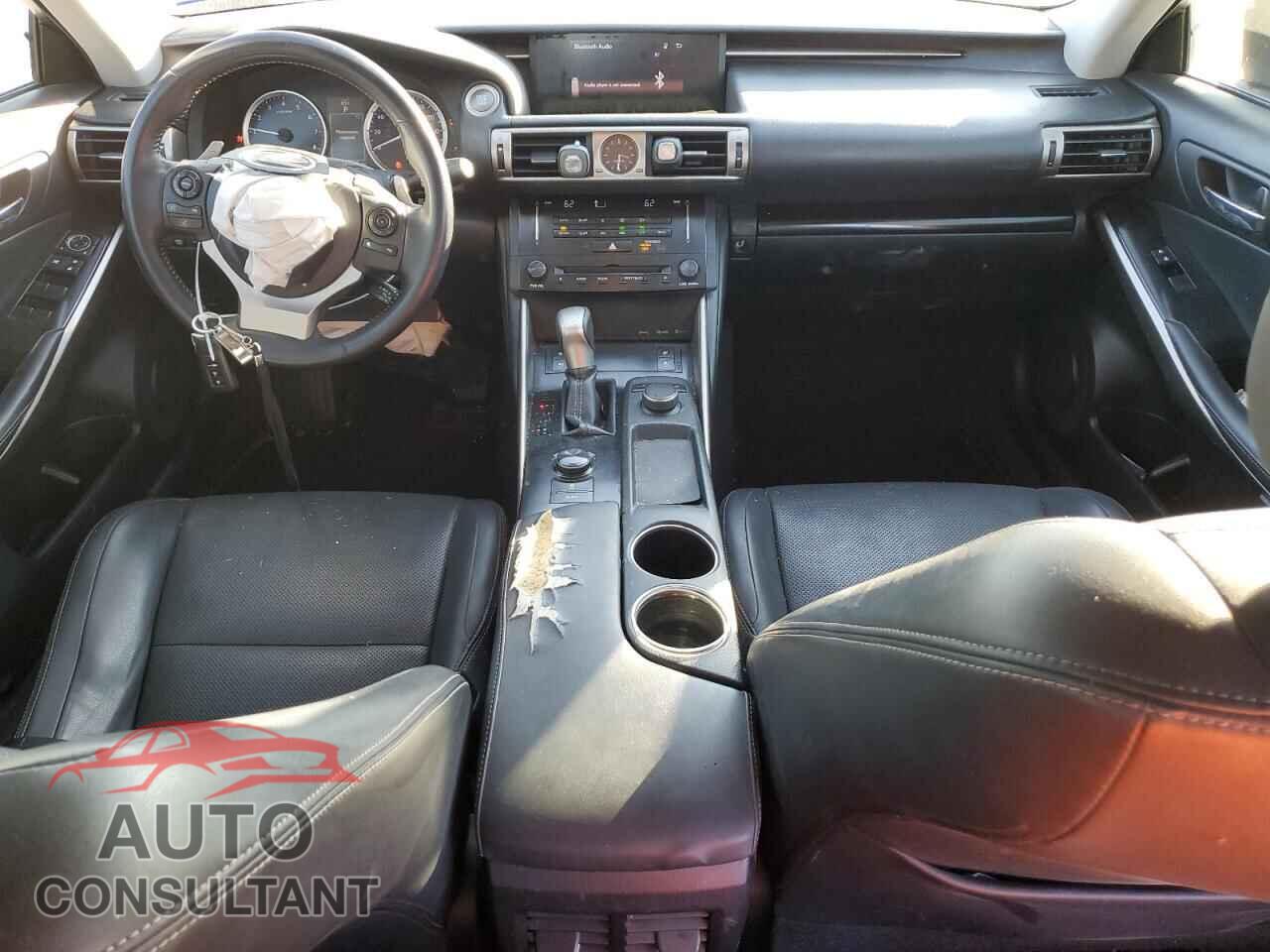 LEXUS IS 2014 - JTHBF1D24E5004375