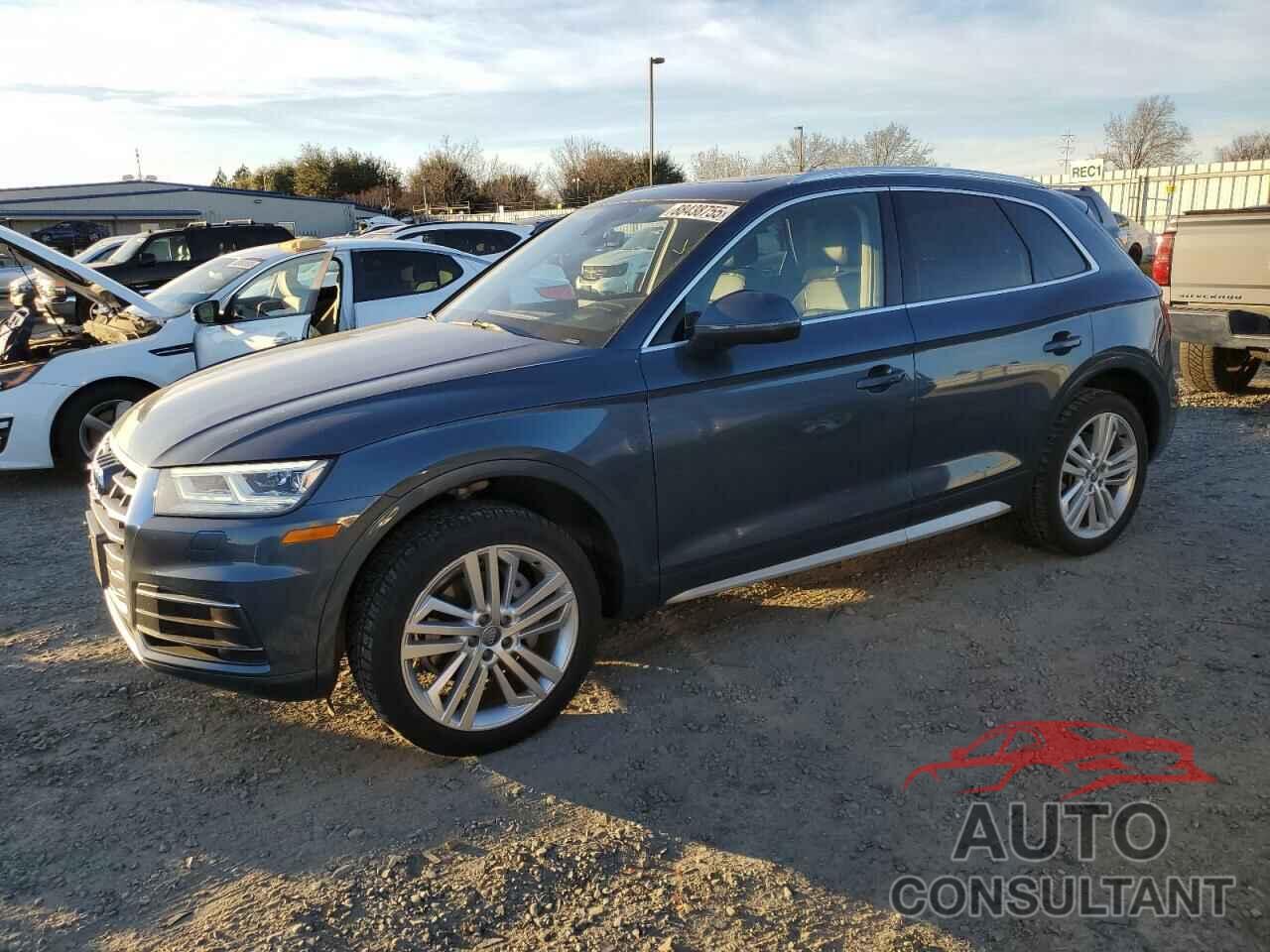 AUDI Q5 2018 - WA1CNAFY3J2076037