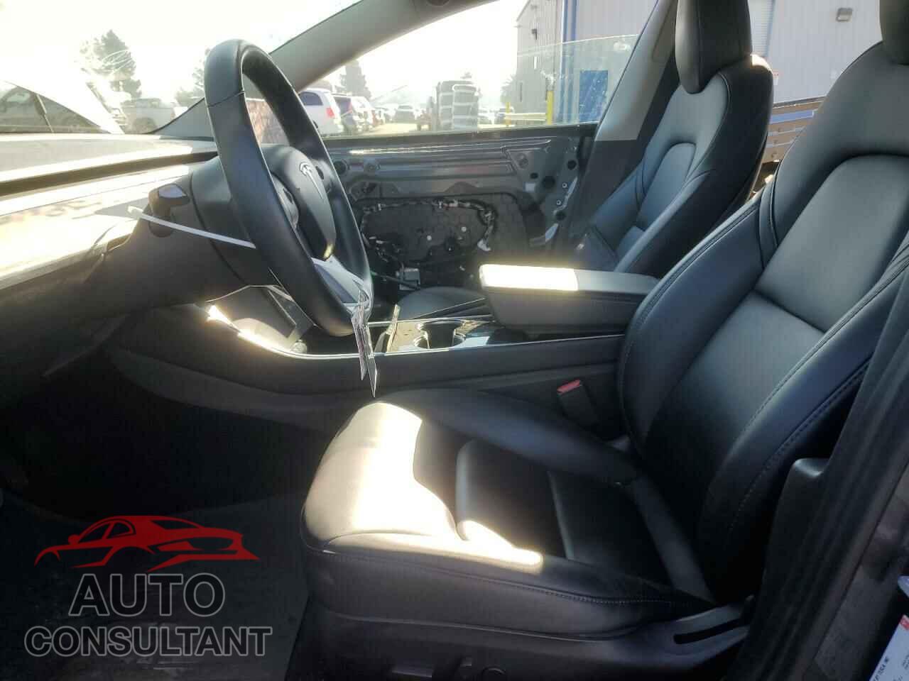 TESLA MODEL 3 2018 - 5YJ3E1EA8JF157722