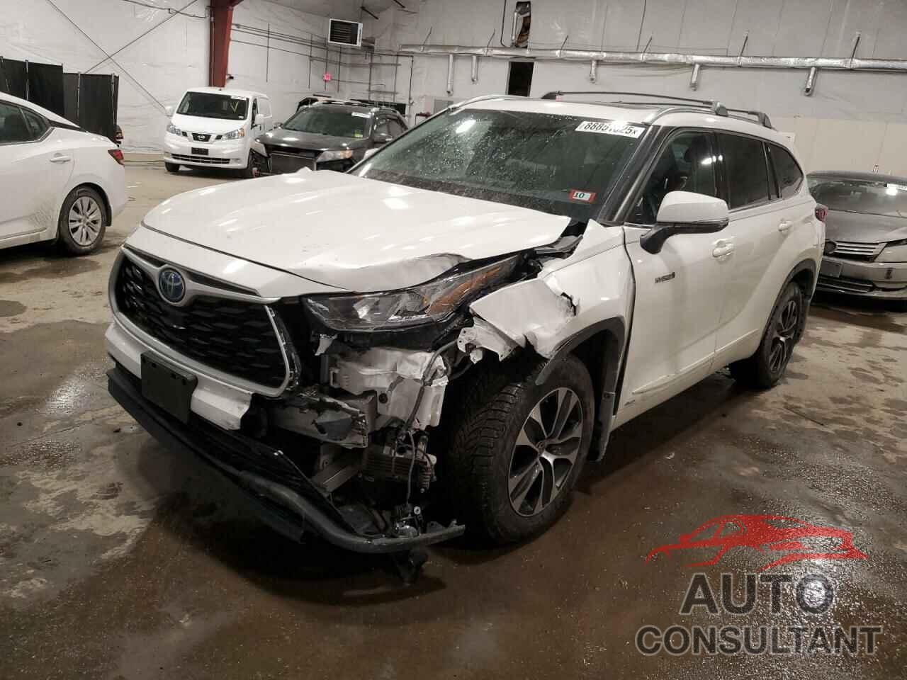 TOYOTA HIGHLANDER 2020 - 5TDHBRCH2LS504019