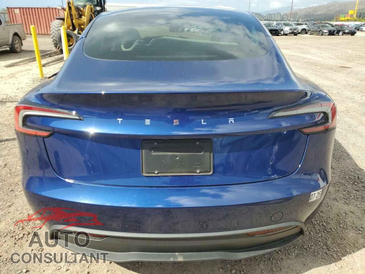 TESLA MODEL 3 2024 - 5YJ3E1EA4RF798460