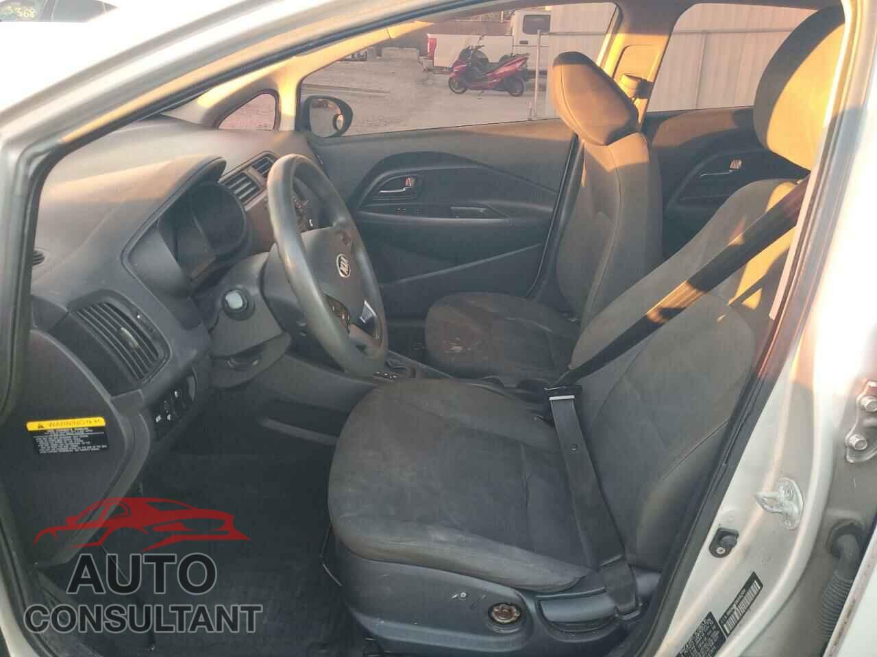 KIA RIO 2013 - KNADM4A38D6162934
