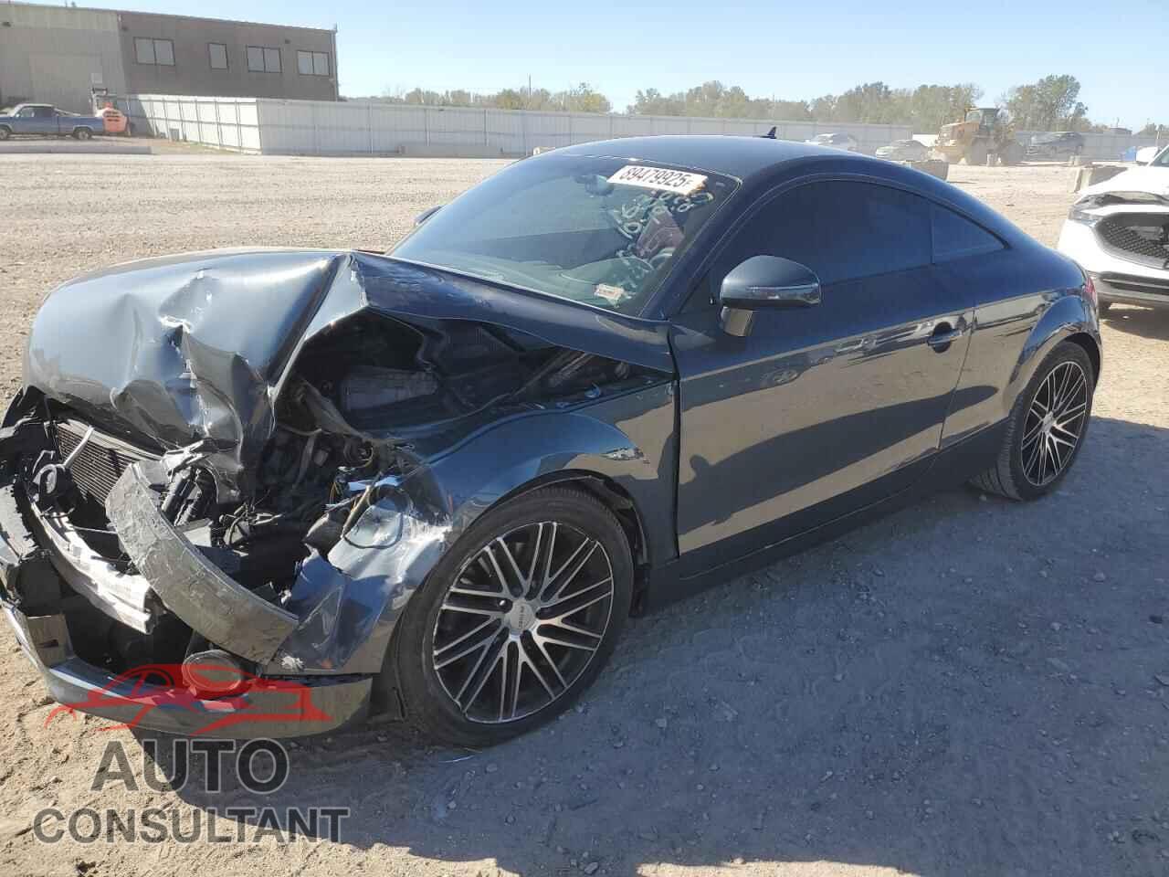 AUDI TT 2009 - TRUDF38J591006825
