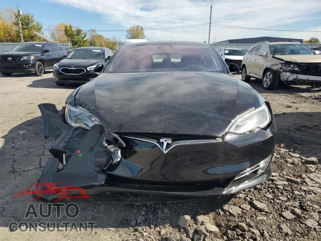 TESLA MODEL S 2017 - 5YJSA1E26HF217071