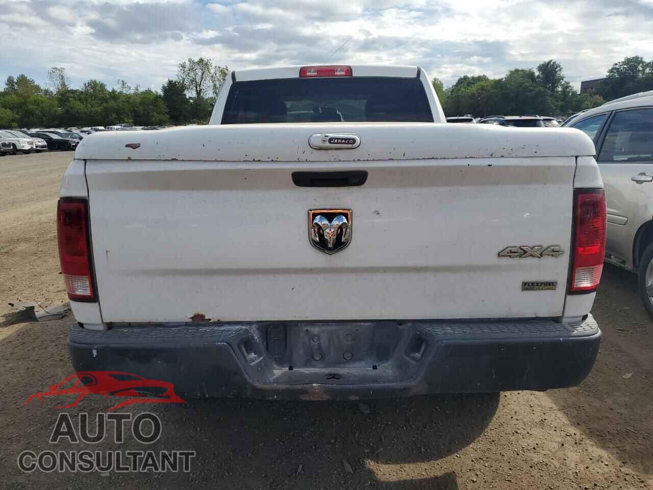 DODGE RAM 1500 2012 - 1C6RD7FP2CS290492
