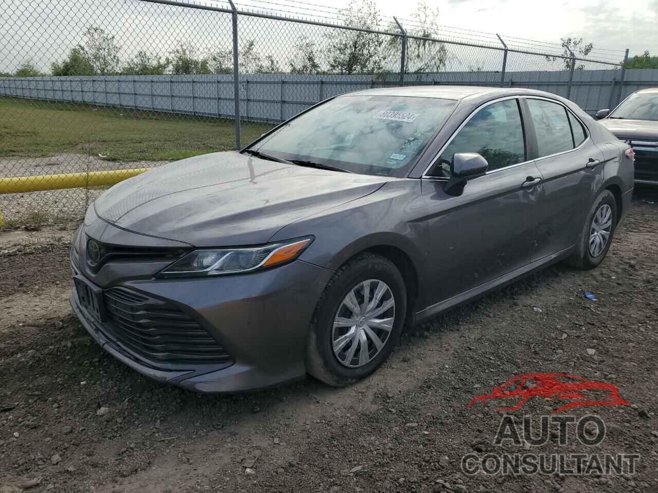 TOYOTA CAMRY 2018 - 4T1B11HK9JU670007