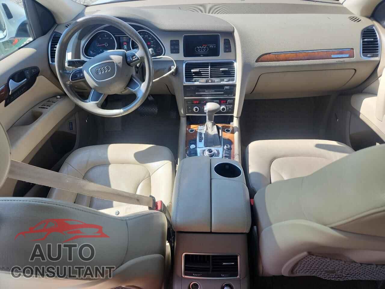 AUDI Q7 2015 - WA1LMAFE4FD008043