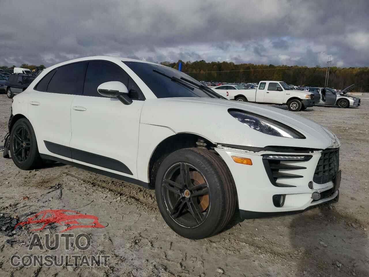 PORSCHE MACAN 2017 - WP1AA2A52HLB08409