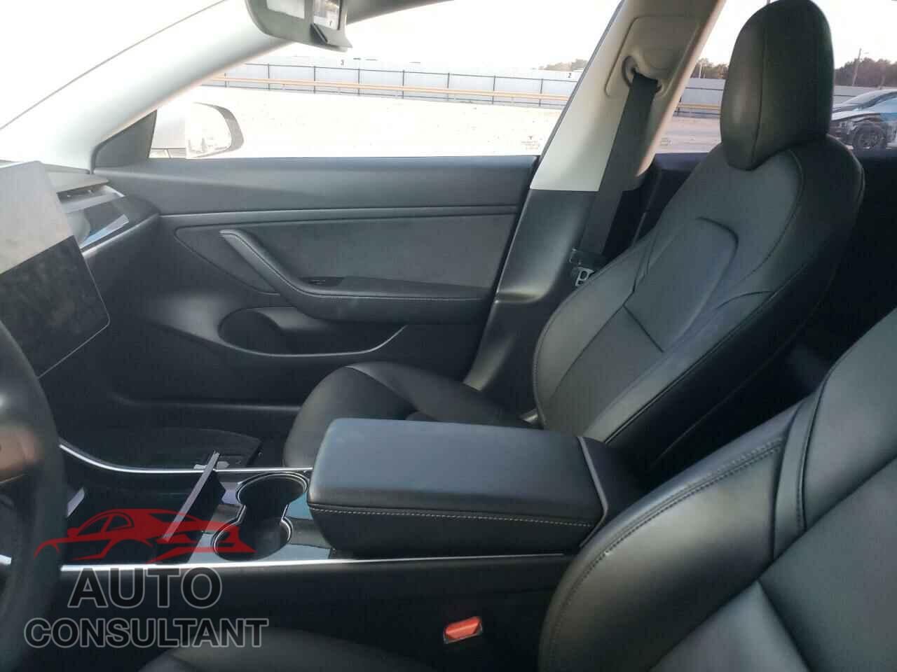 TESLA MODEL 3 2020 - 5YJ3E1EA7LF737529