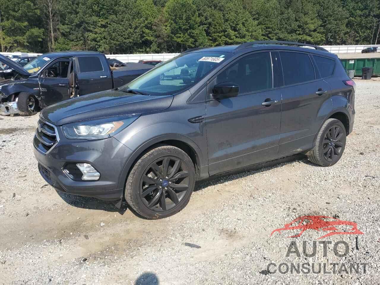 FORD ESCAPE 2018 - 1FMCU0GD5JUA60548