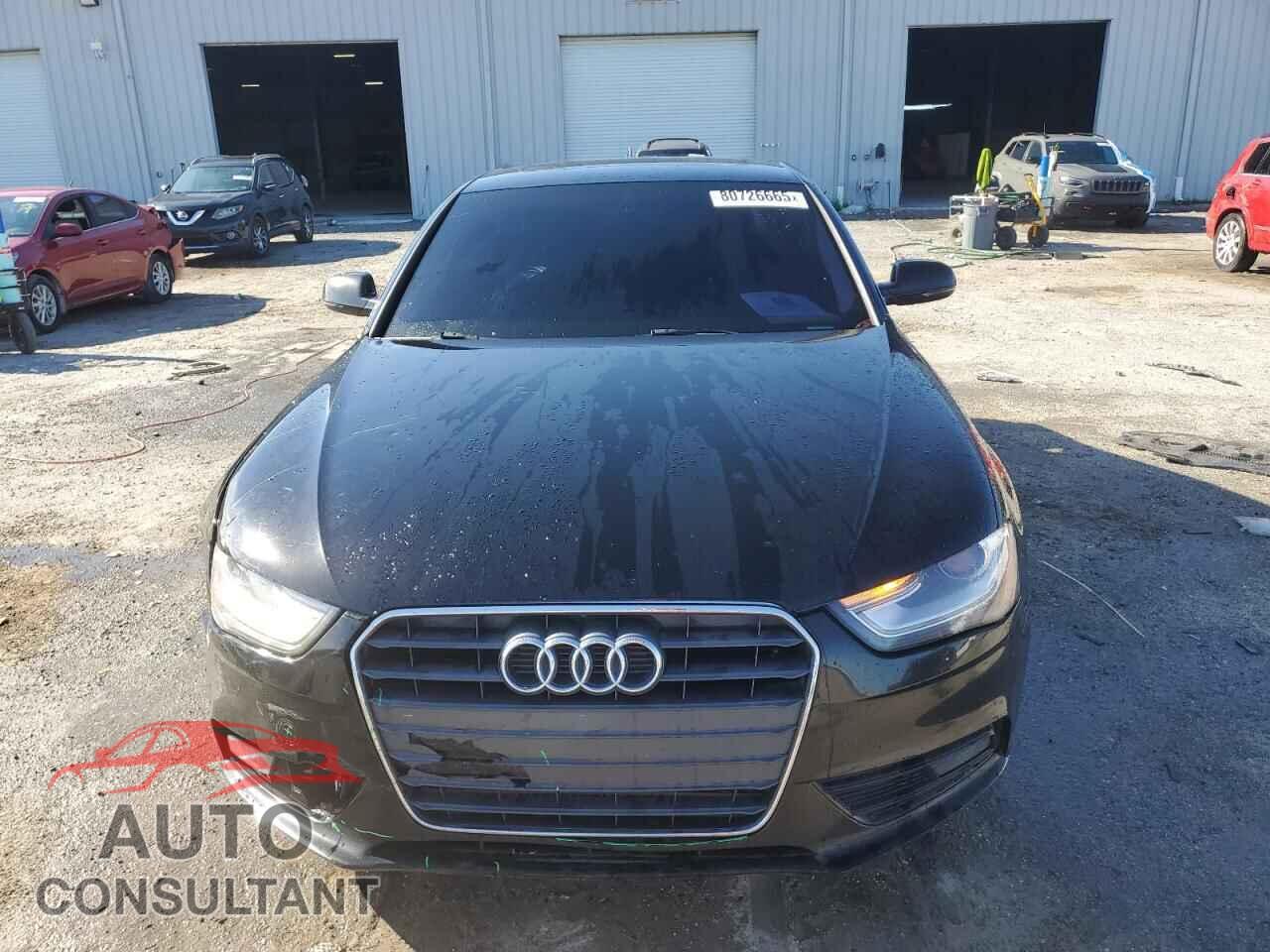 AUDI A4 2013 - WAUEFAFL8DA064635
