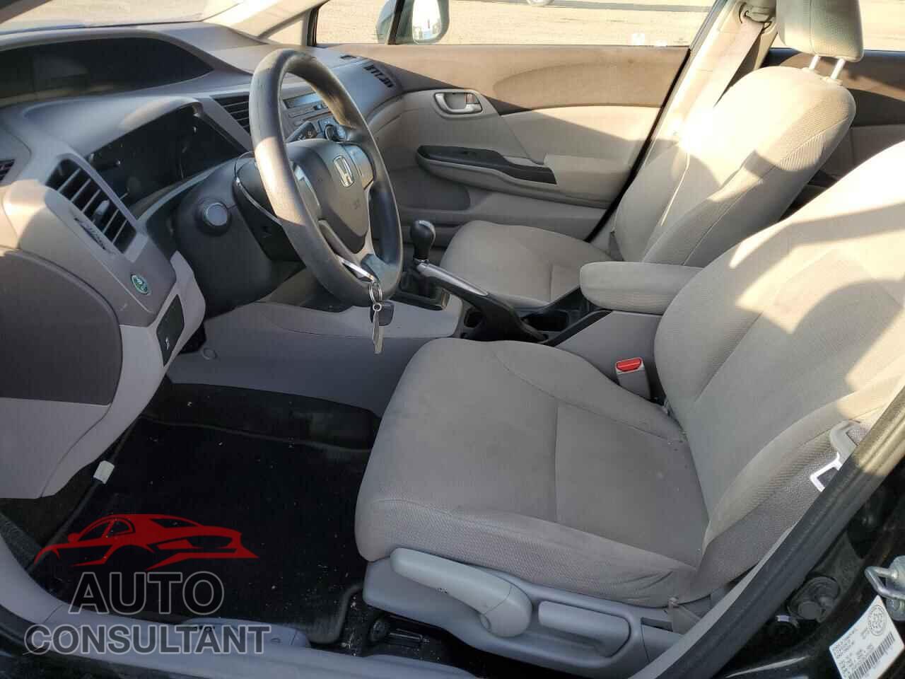 HONDA CIVIC 2012 - 2HGFB2E28CH033291
