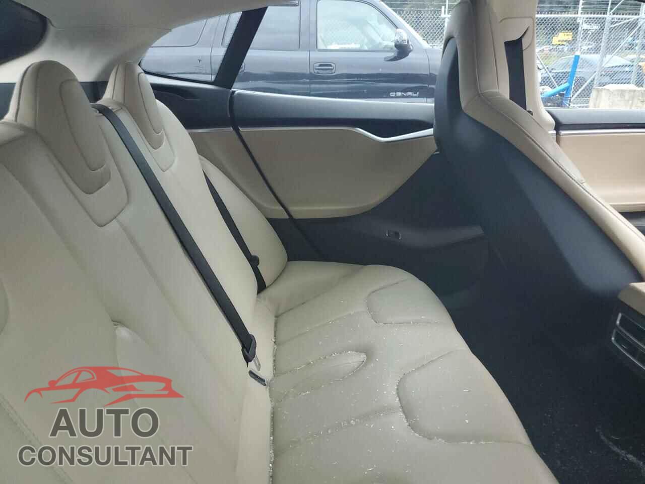 TESLA MODEL S 2013 - 5YJSA1CN5DFP15737