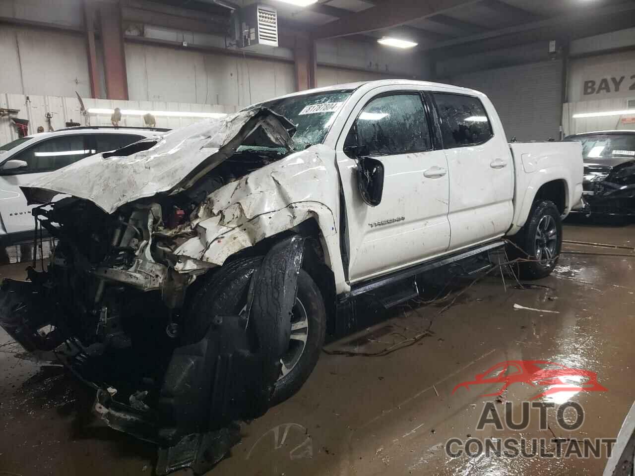 TOYOTA TACOMA 2018 - 5TFCZ5AN8JX133365