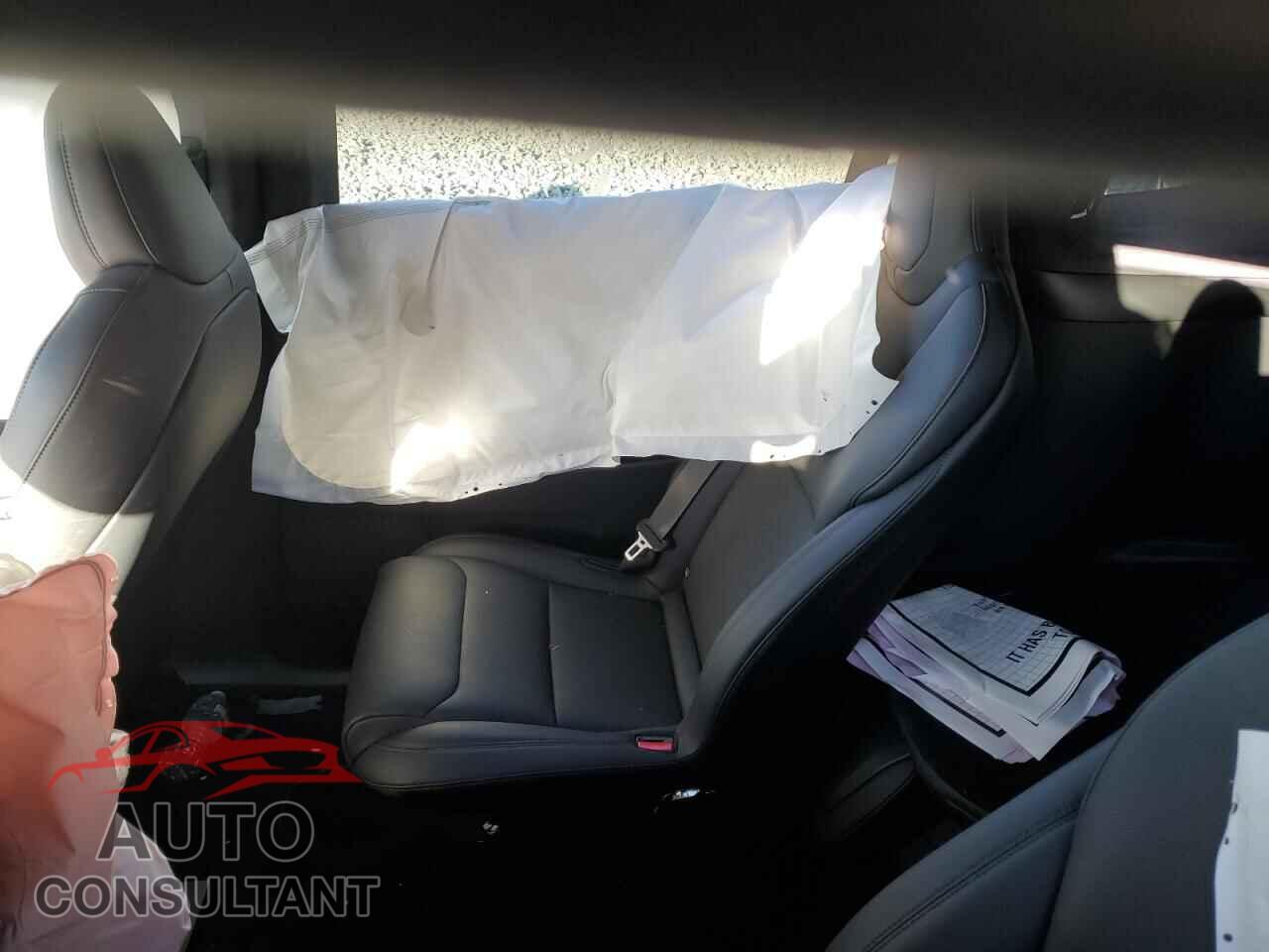 TESLA MODEL X 2024 - 7SAXCBE54RF459703
