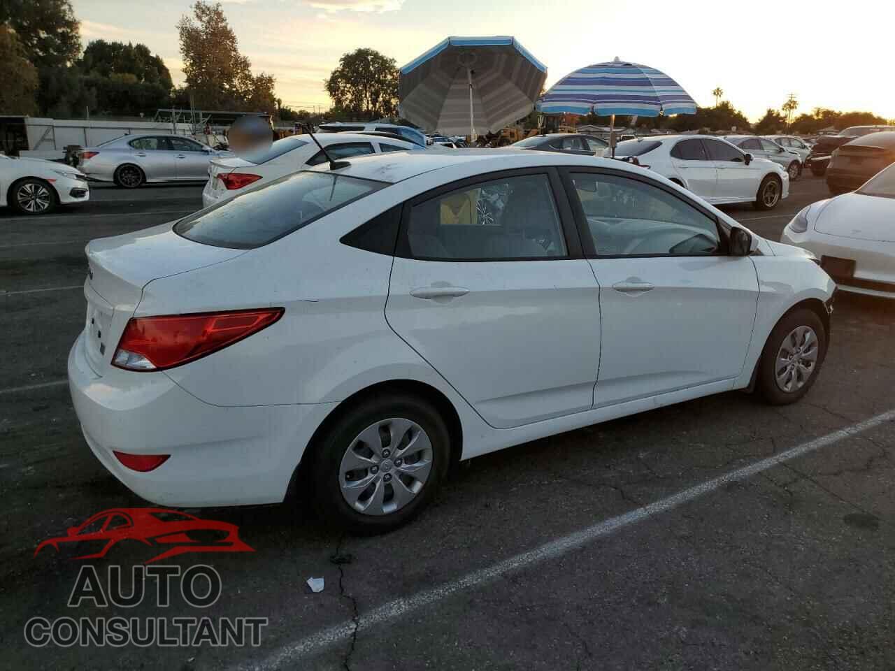 HYUNDAI ACCENT 2016 - KMHCT4AE3GU123344