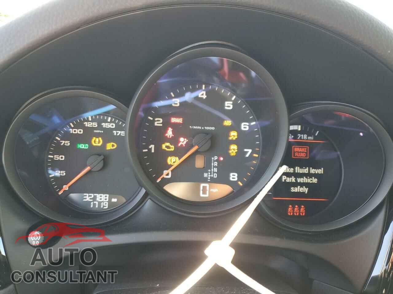 PORSCHE MACAN 2021 - WP1AA2A59MLB00608