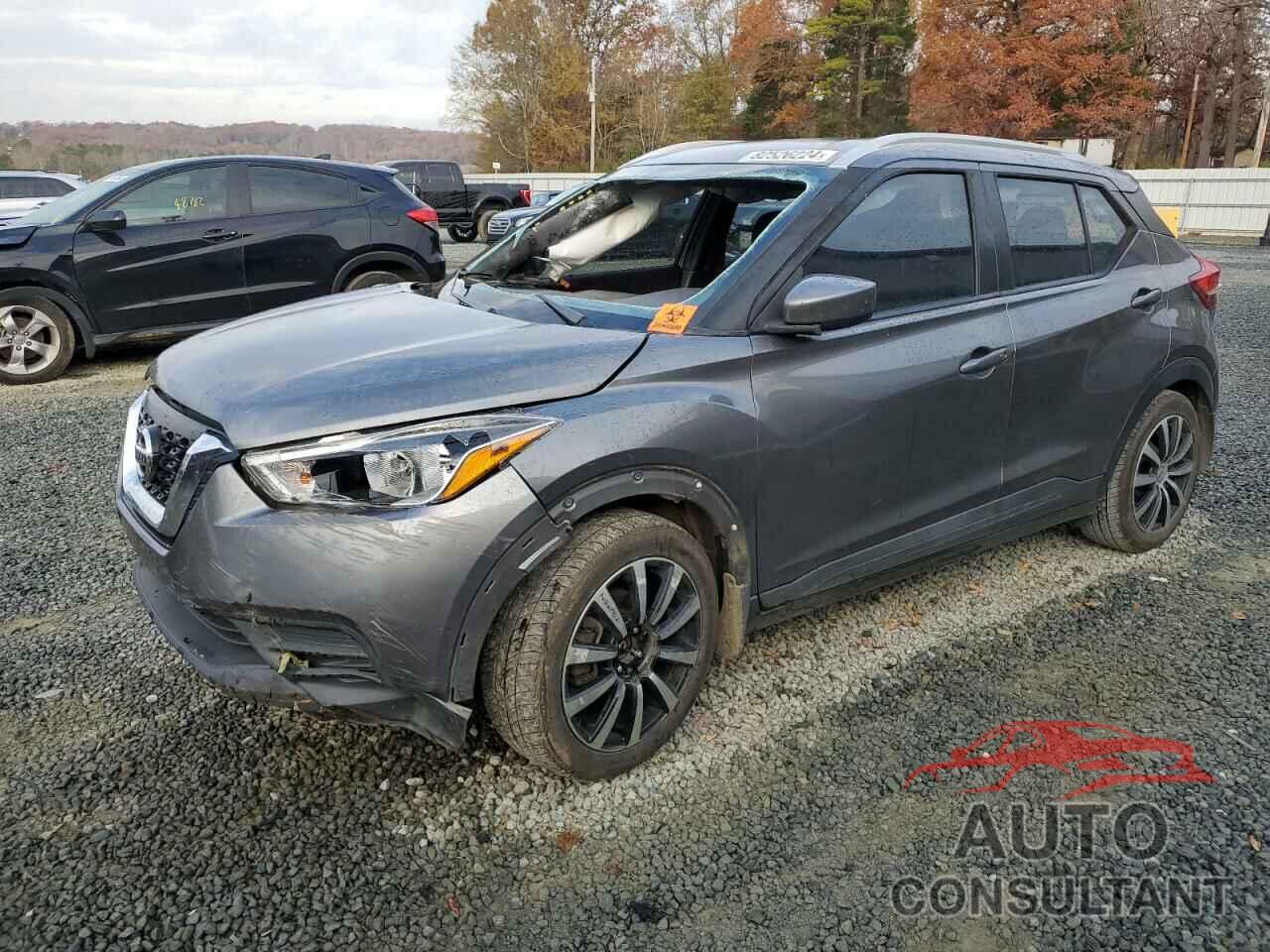 NISSAN KICKS 2018 - 3N1CP5CUXJL540483